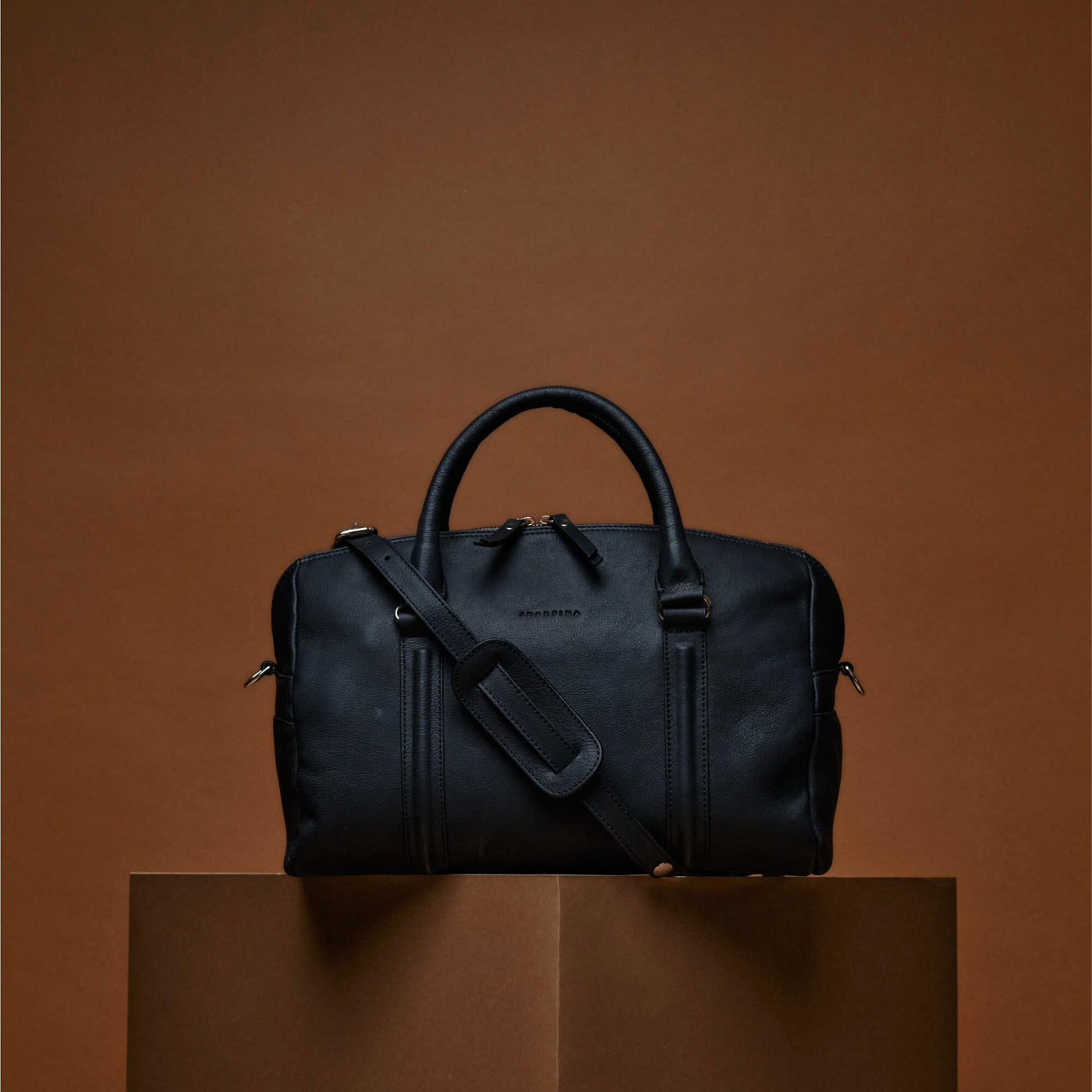 JOSEFINA MEDIUM BLACK