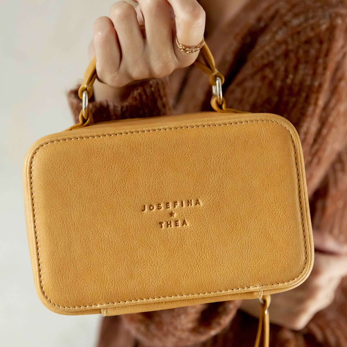 THEA JEWELRY X JOSEFINA MUSTARD-YELLOW JEWEL BOX